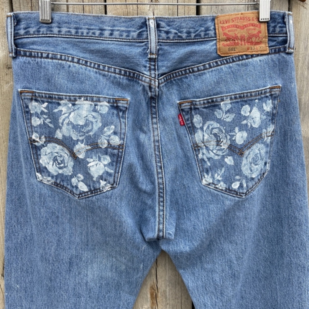 Levi's Blue Floral Jeans - Picture 9 of 16